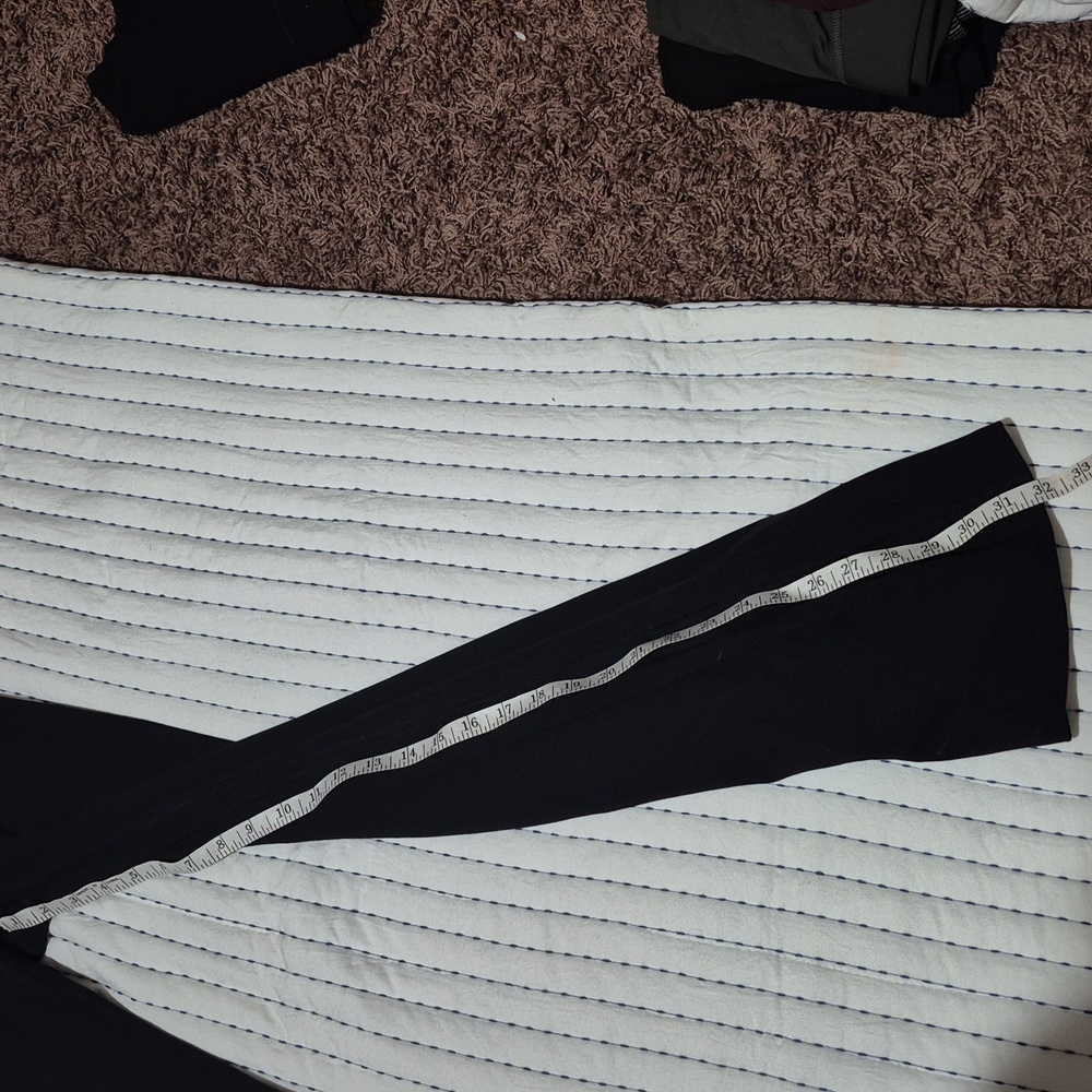 Old Navy bootcut leggings - Picture 4 of 8